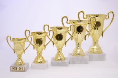 Idealsport_katalogus_serleg_011